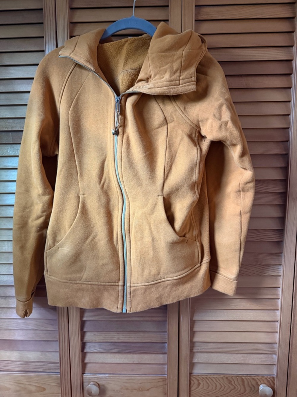 lululemon athletica scuba hoodie